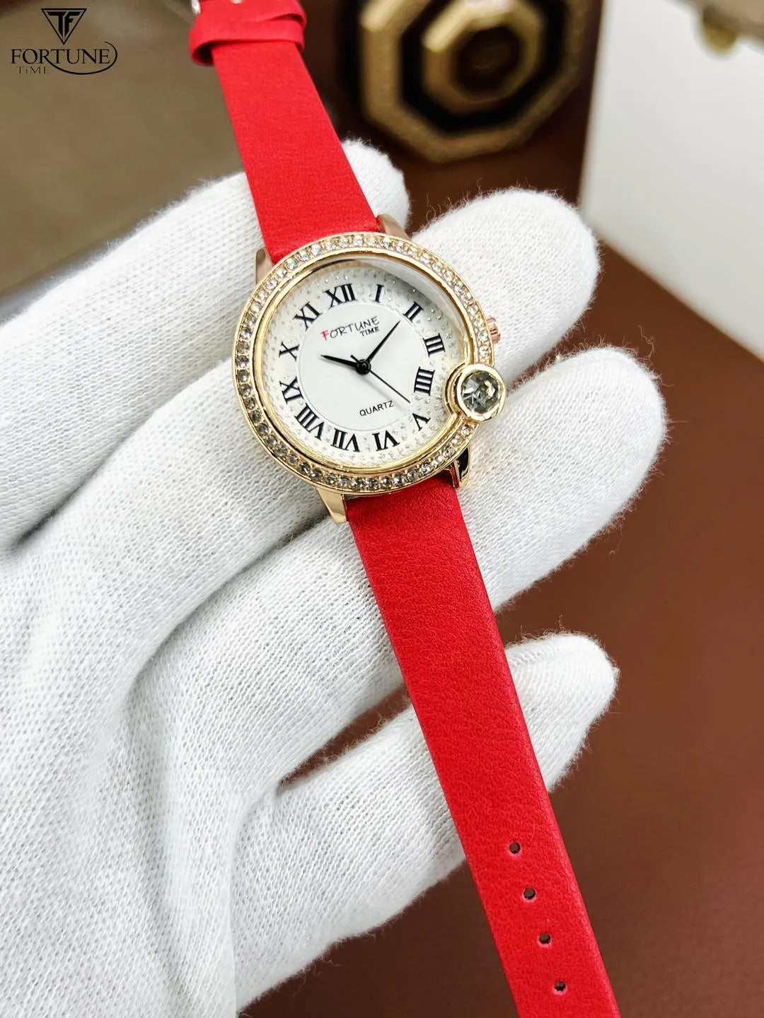 Timeworth Ladies Classic Watch with Leather Strap – Elegant Dial | Multiple Colors Available